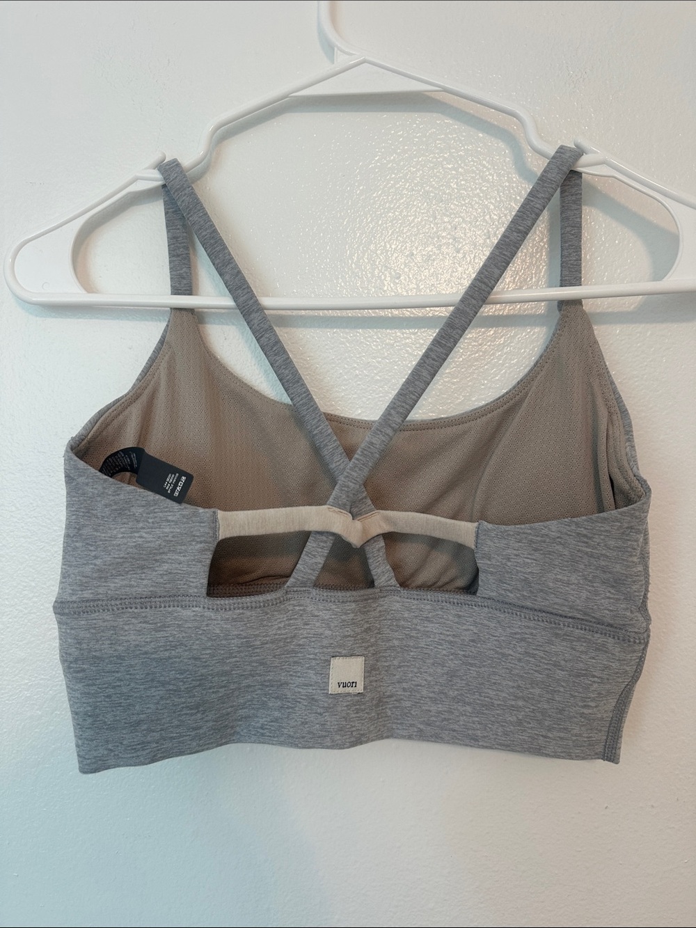VUORI Gray Sports Bra - Size small